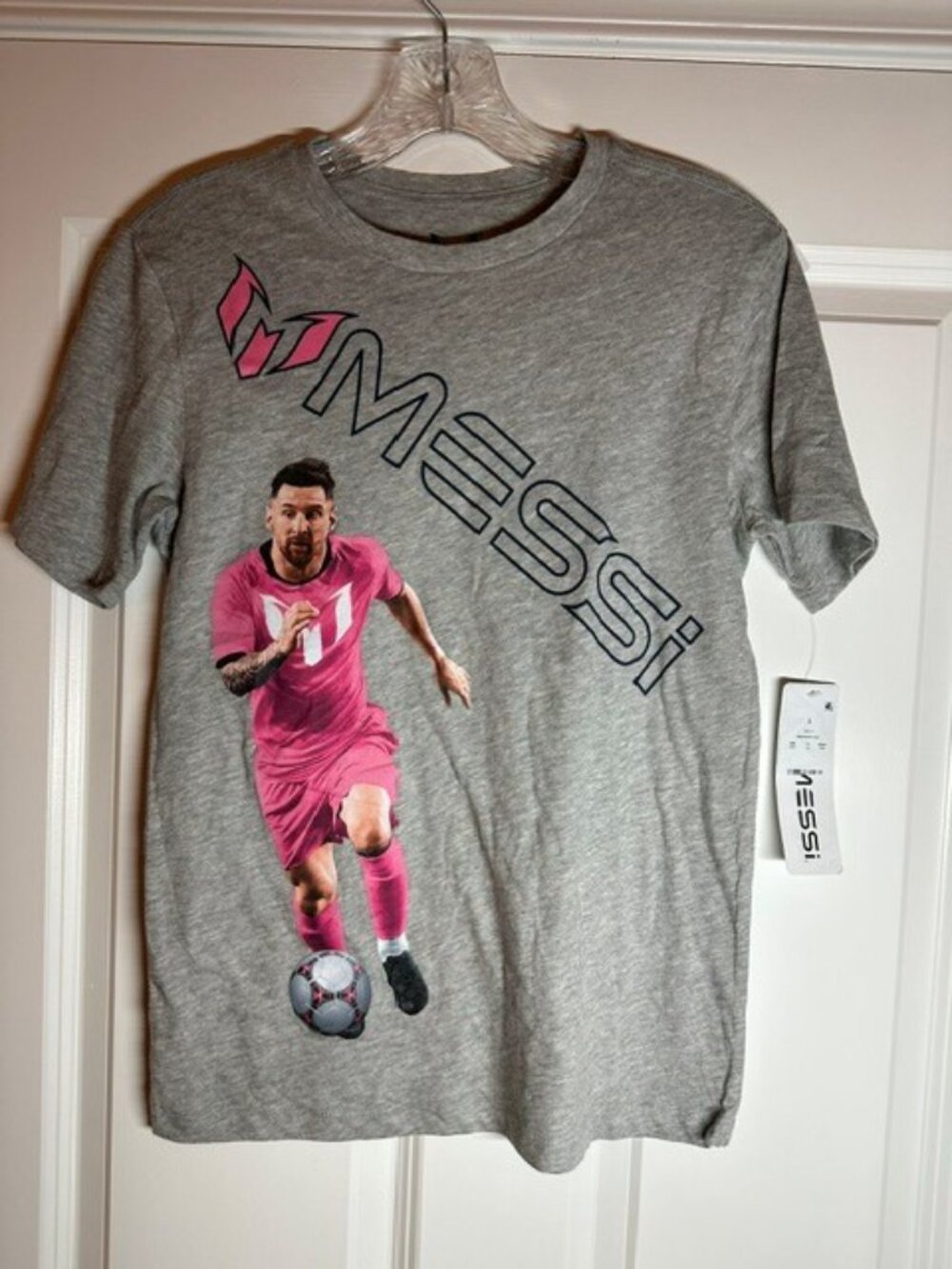 Messi Youth Large Graphic T-Shirt Pink Soccer Futbol Football Tee Boys Large NWT